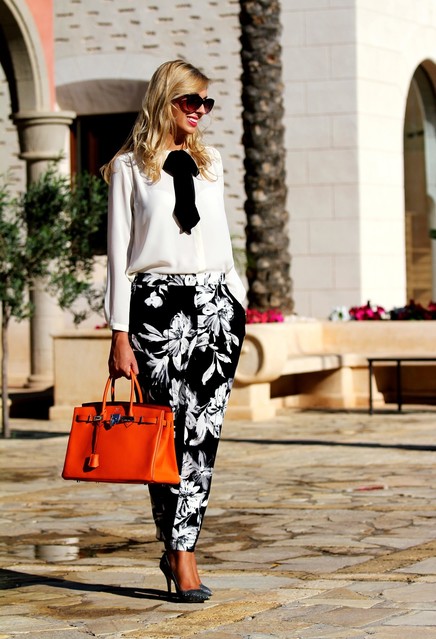 zara-floral-hermes-dark-gray~look-main-single