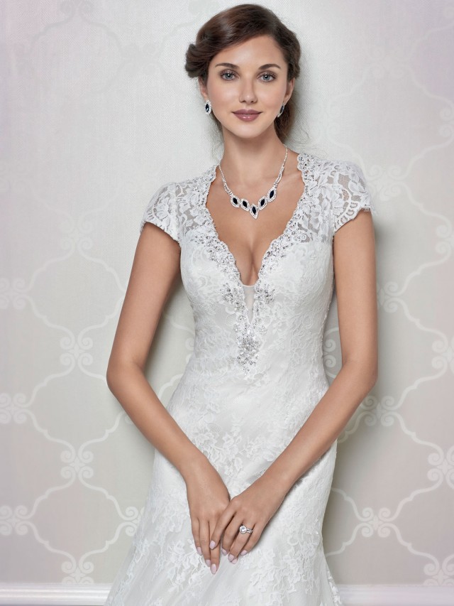 Gorgeous wedding gowns  (7)