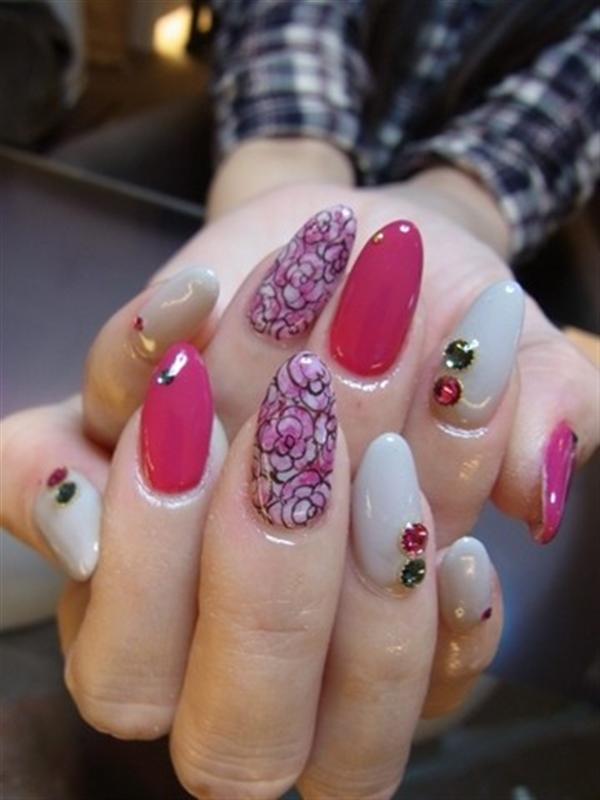 15 Cute Mismatched Nail Designs That You Are Going To Love