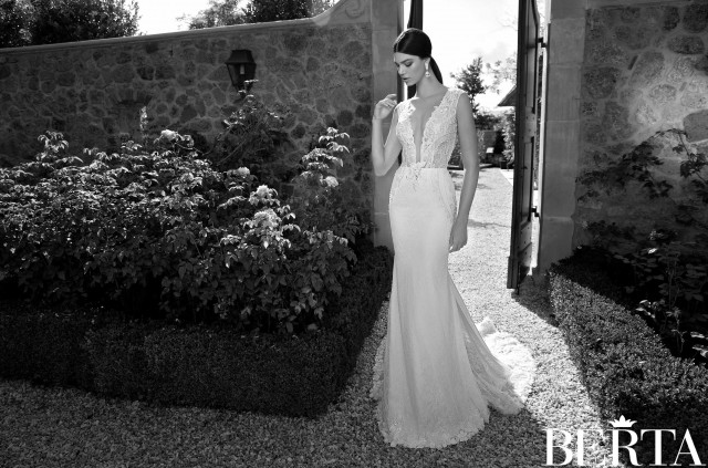 outstanding wedding dresses SS 2015 (17)