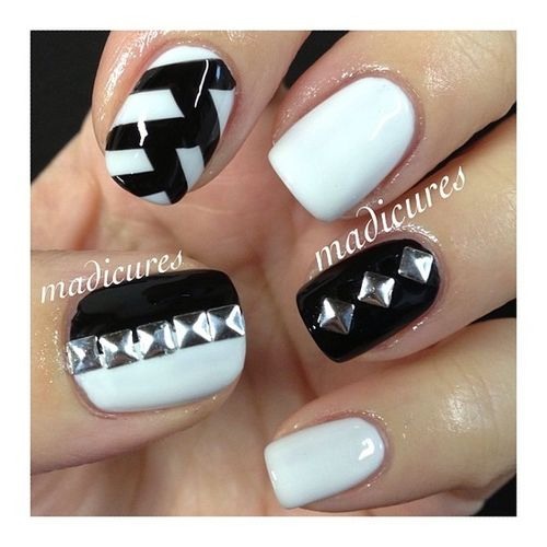 Stylish Nail Designs With Studs