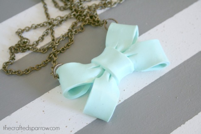 big-bow-necklace-4