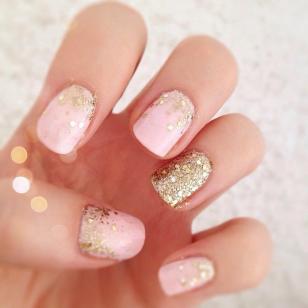 gold pink nails article