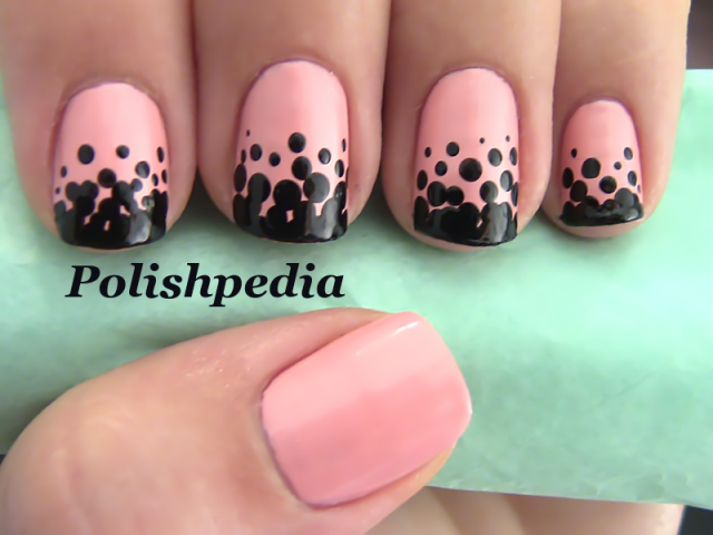 gradient-polka-dot-nails