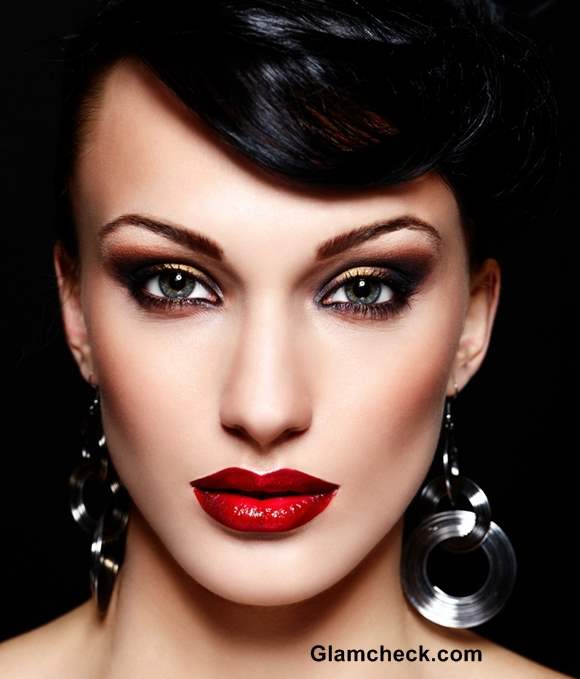 how-to-apply-Red-lipstick