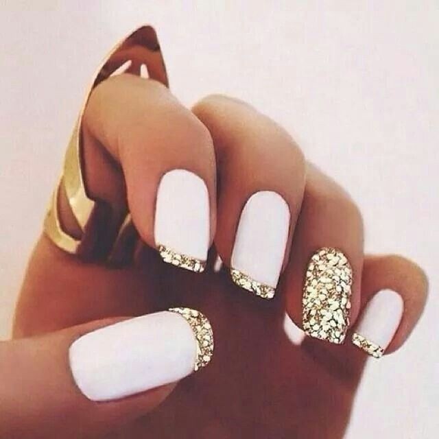 white-and-gold-nails9