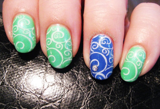 blue-green-lace-stamped-summer-nails