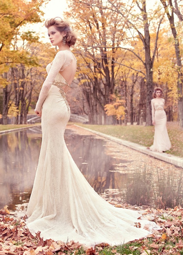 lazaro-bridal-chantilly-lace-trumpet-corseted-lace-golden-jewel-natural-sweetheart-fitted-keyhole-chapel-3512_zm