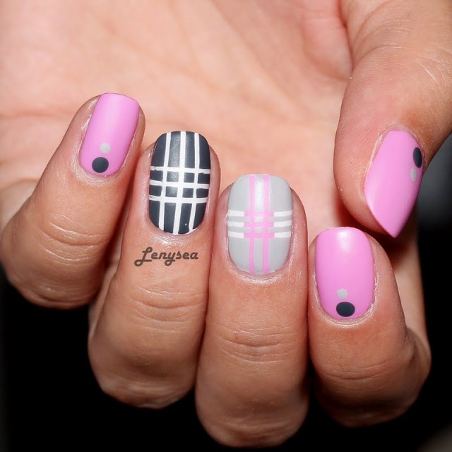 tape-manicure_look_ca286d3448ce9929dedc4a93cc6277f8_look