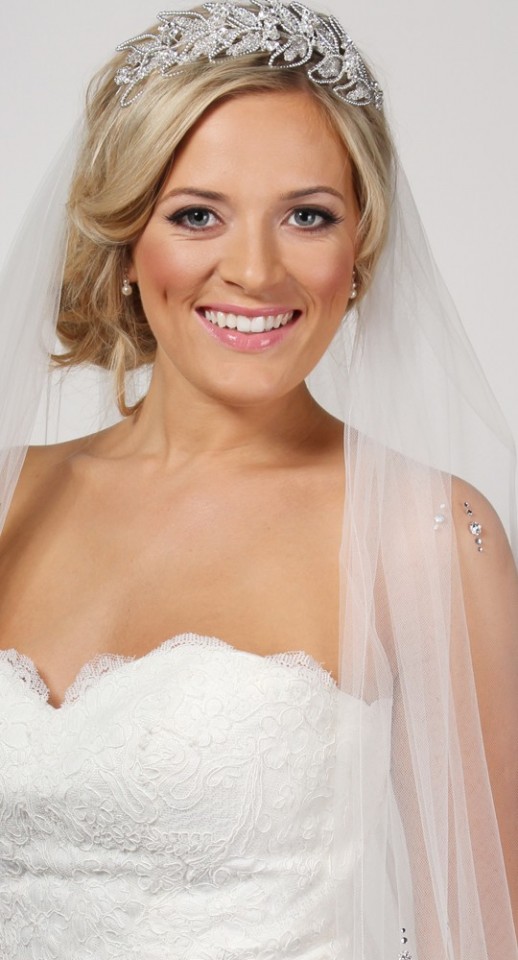 Crystal_Bridal_Veil_C318C