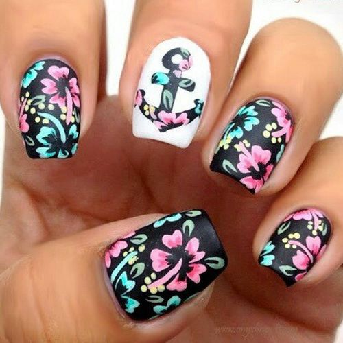 Cute-Anchor-Flowers-Short-Nail-Designs