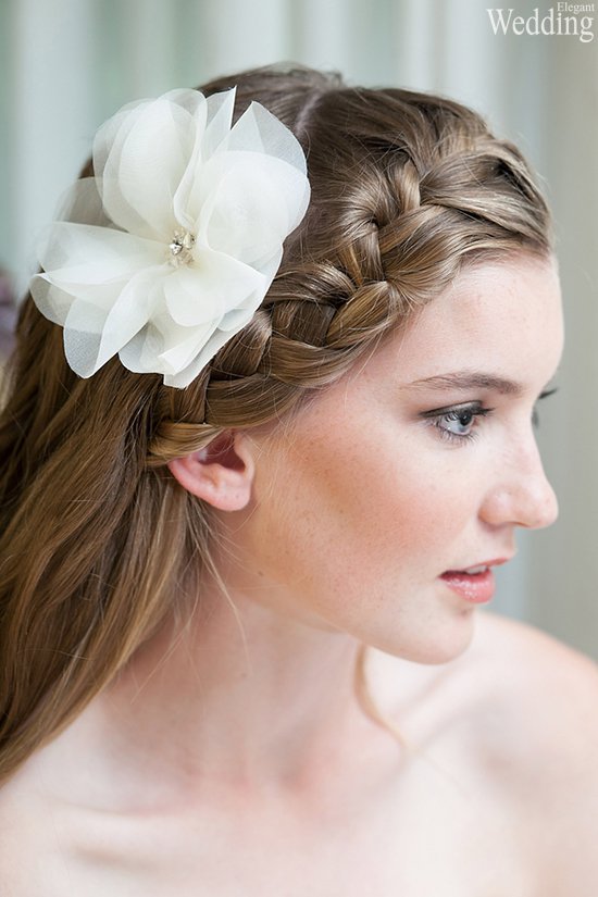 ELEGANT-WEDDING-WHITE-FLOWER-HEAPIECE