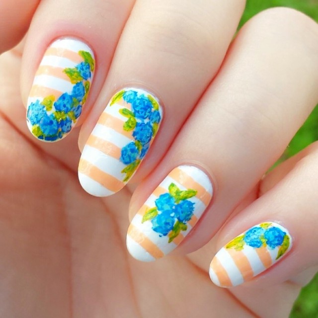 Floral-Nails-1024x1024