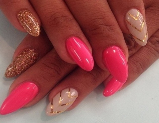 pink-and-gold-nails-art