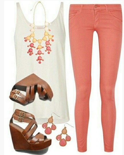 Casual-Grey-Spring-Outfitwhite-tank-top-bright-pink-skinnies-and-wedges