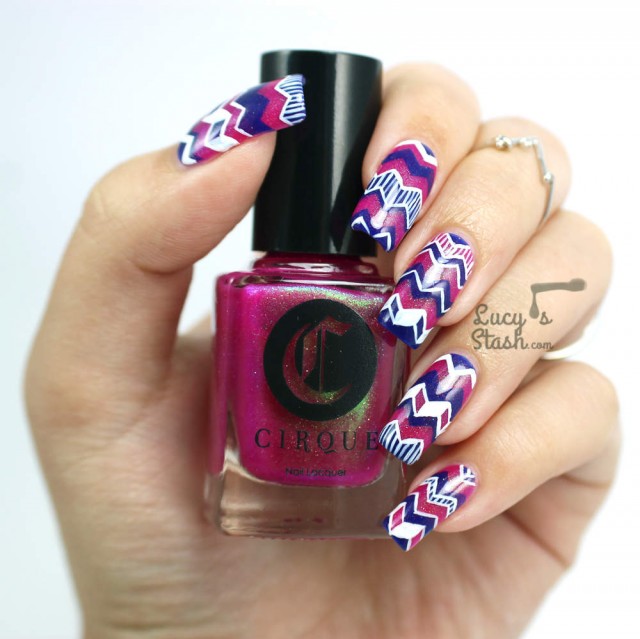 ob_a95d82_tribal-chevron-nail-art-4