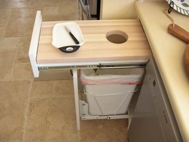 kitchen pull-out