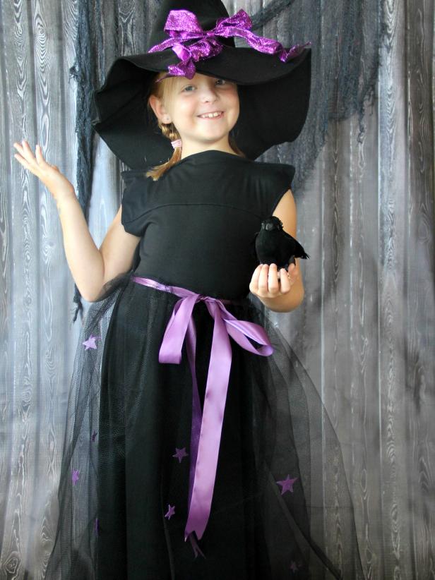 CI-Jess-Abbott_Halloween-Witch-Costume_v.jpg.rend.hgtvcom.616.822