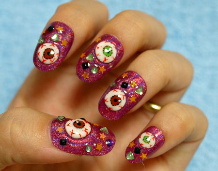 halloween_nails_horror_eye