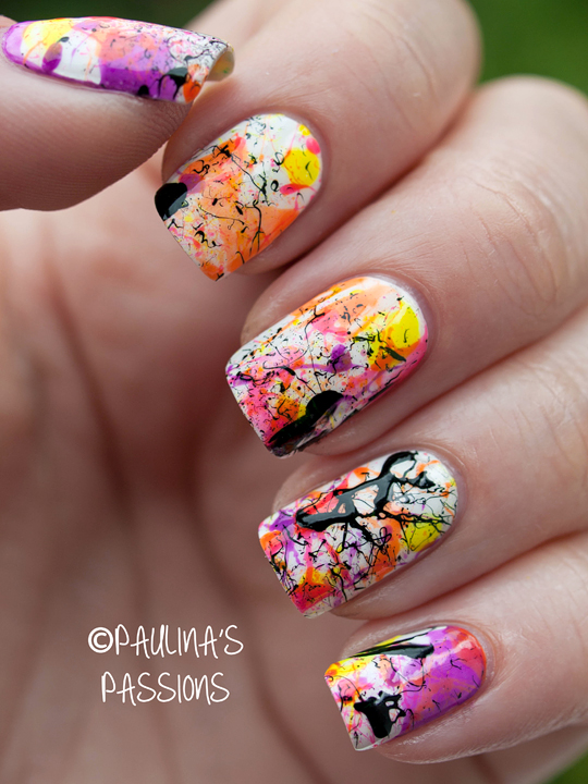 nails-artistic design