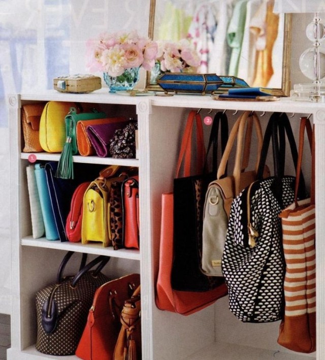 purse-storage-ideas-closet