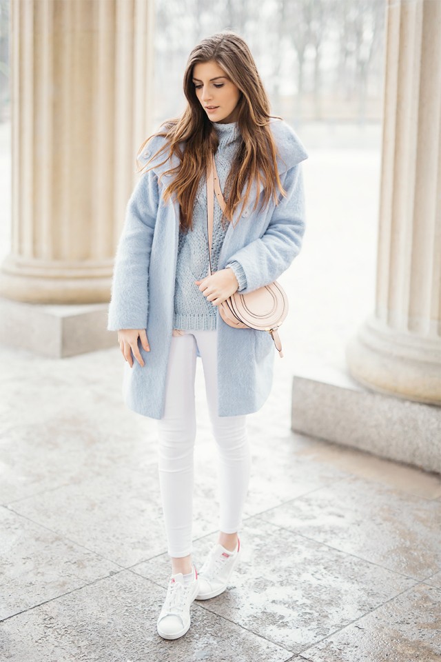 baby blue outfit