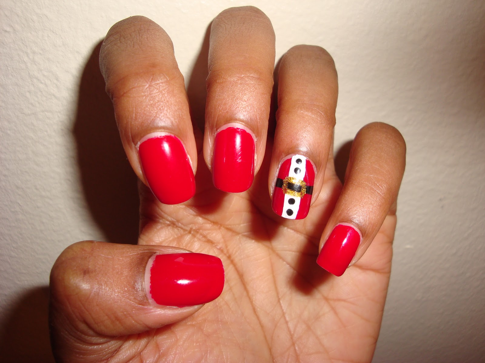 3. Cute Christmas Nail Designs for Short Nails - wide 8