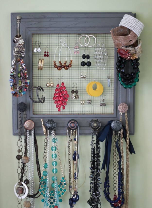 diy jewelry organizer12