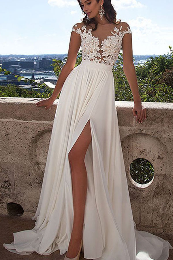 Timeless Wedding Dresses You Need to See