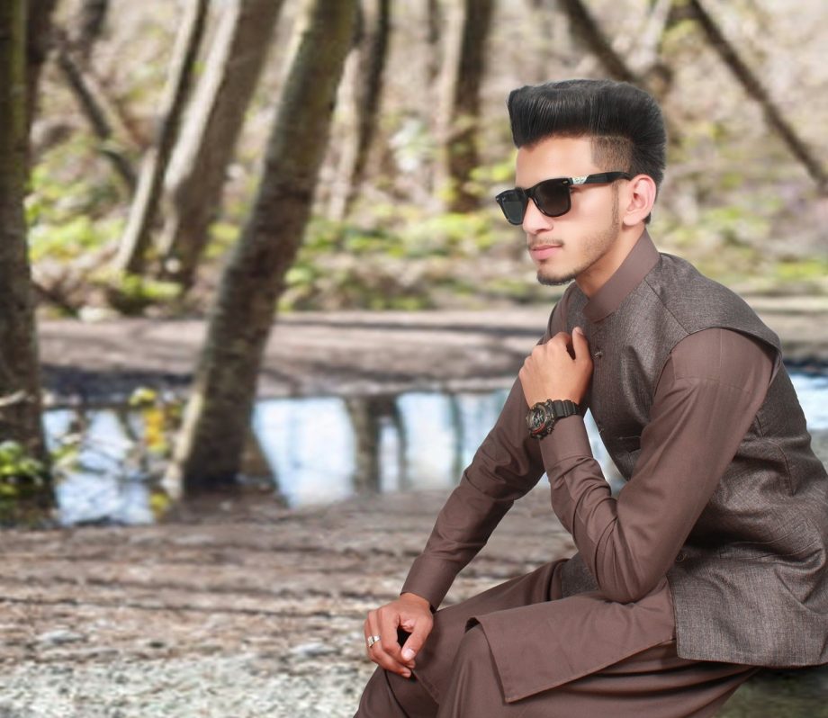 All That You Need to Know About Indian Men’s Wear Kurta and Pajama