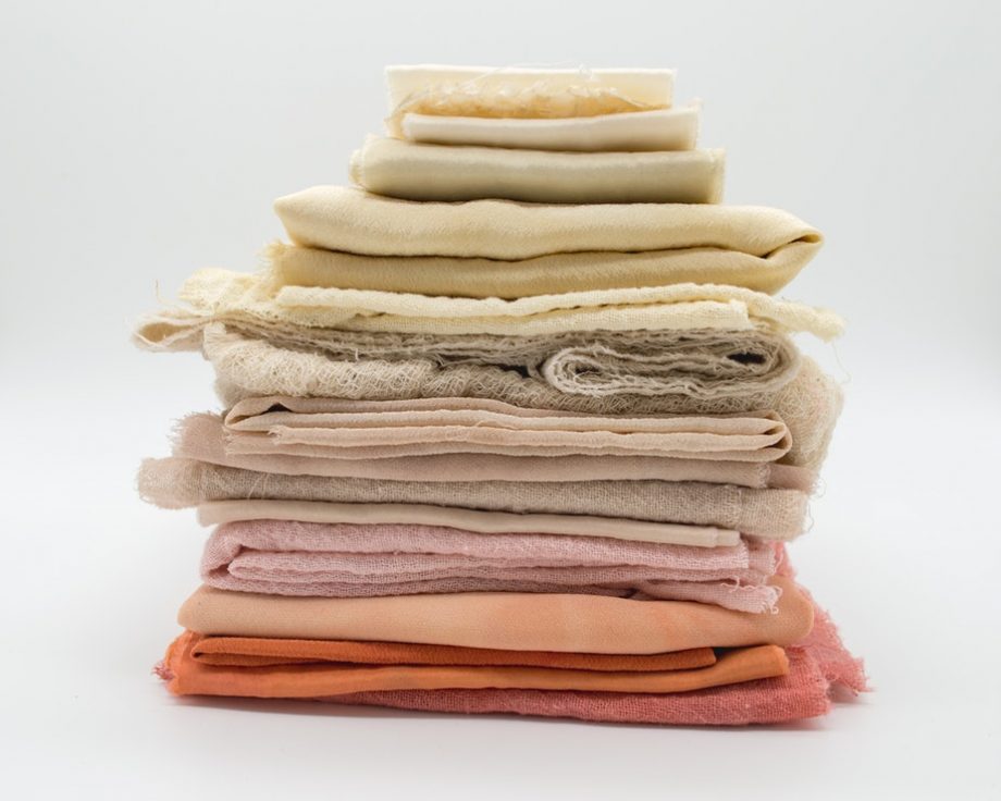 Washing towels with vinegar