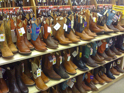 4 Materials You Can Find in Western Boots