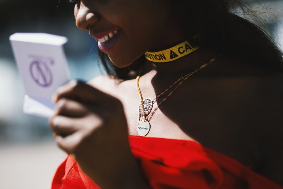 Name Necklaces and How to Make Them Complement Your Outfit