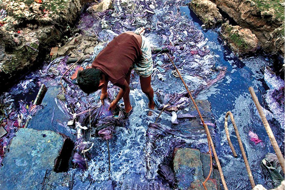 Is fashion worth to die for? Fashion pollution is more threatening than