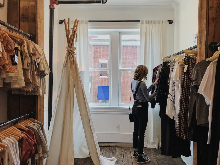 6 Characteristics of a Truly Eco-Conscious Clothing Company