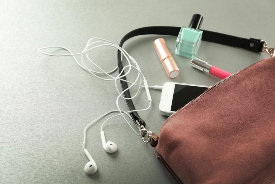 7 Tips for Keeping Your Purse Organized